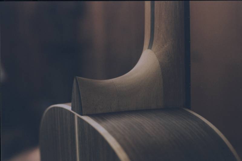 Mahogany Neck Laminated with Ebony